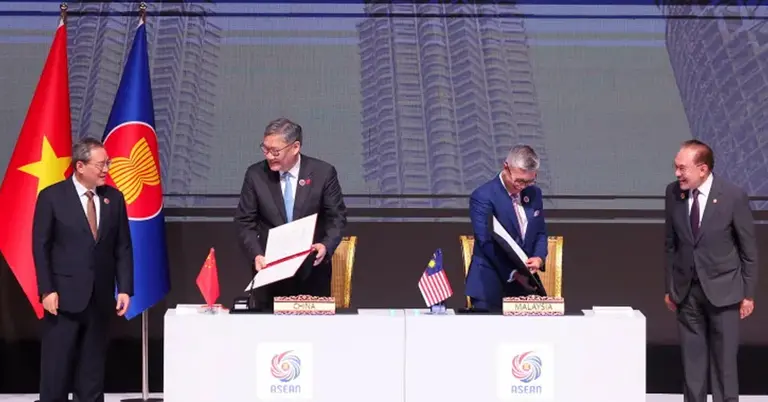 আসিয়ানের সঙ্গে চুক্তি করেছে চীন